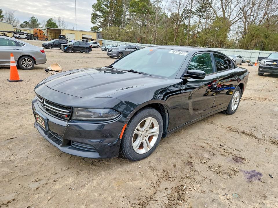 DODGE CHARGER SE 2015 with VIN 2C3CDXBGXFH725554 - Photo from auction