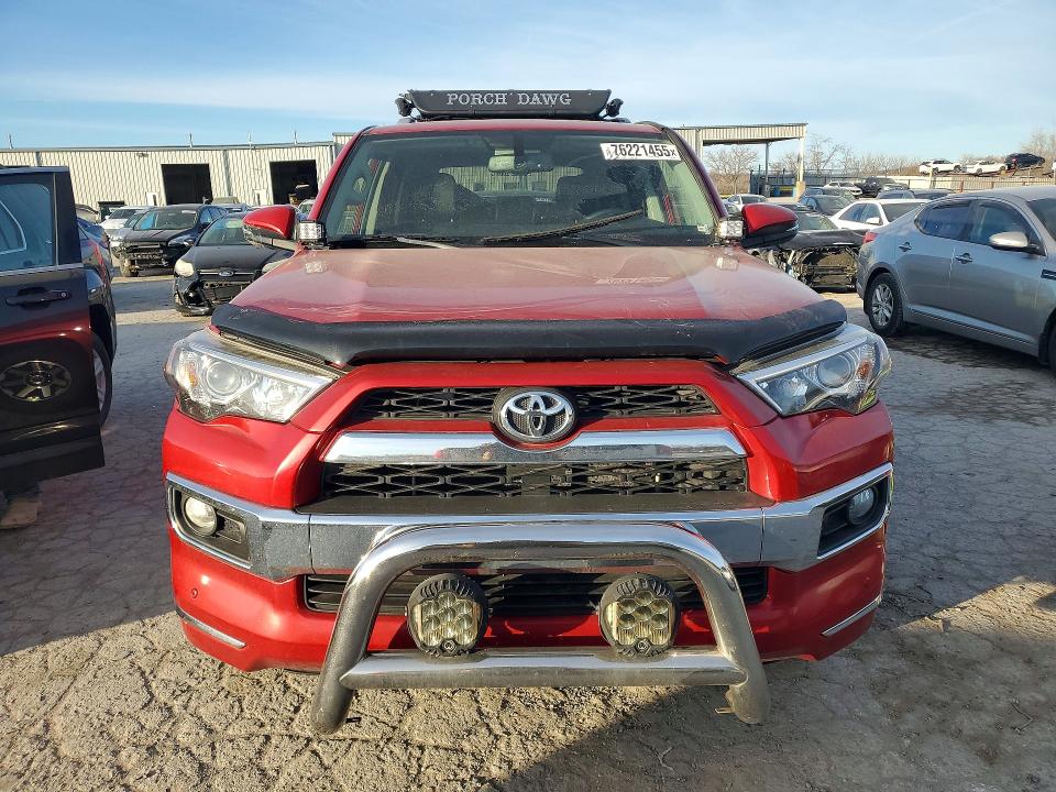 Photo 5 from auction – 2017 TOYOTA 4RUNNER SR with VIN JTEBU5JRXH5429227