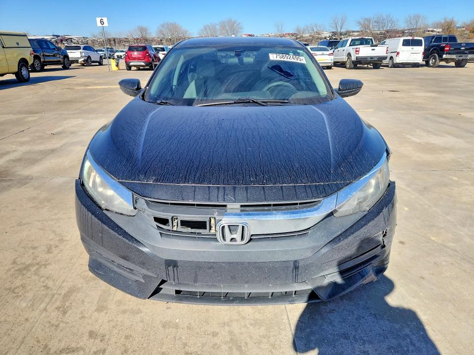 Photo 5 from auction – 2017 HONDA CIVIC with VIN 19XFC2F5XHE036443