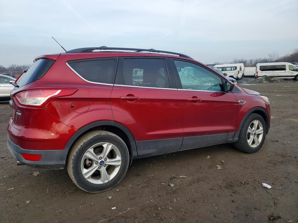 Zdjęcie 3 z aukcji – 2013 FORD ESCAPE SE z VIN 1FMCU0GX4DUA57347