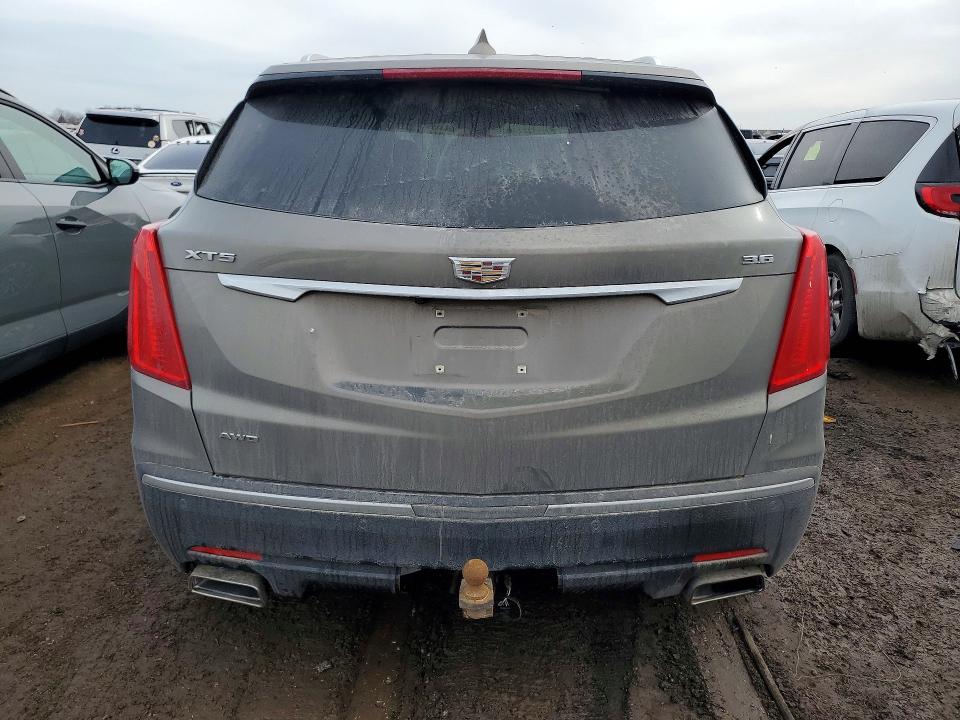 Photo 6 from auction – 2018 CADILLAC XT5 LUXURY with VIN 1GYKNDRS5JZ178399