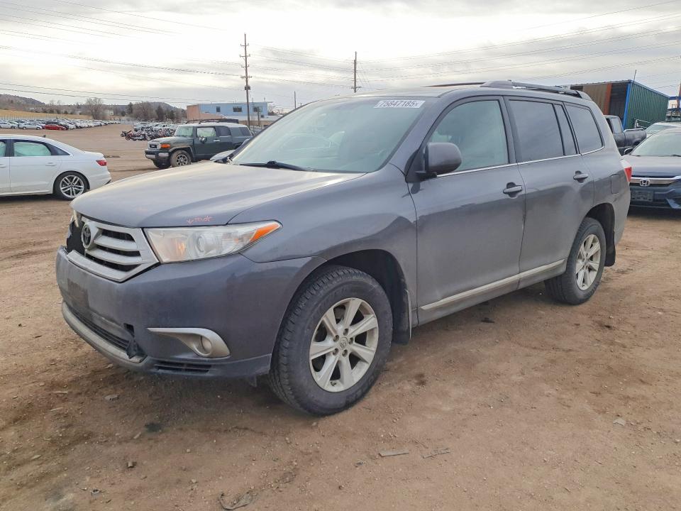TOYOTA HIGHLANDER 2011 with VIN 5TDBK3EH1BS060615 - Photo from auction