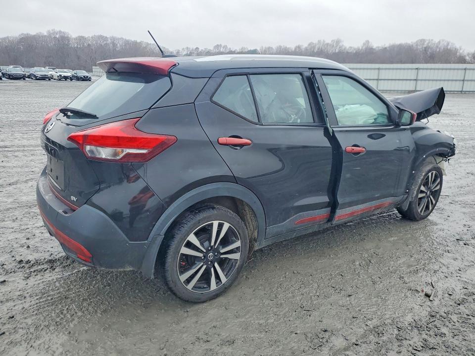 Photo 3 from auction – 2019 NISSAN KICKS S with VIN 3N1CP5CU2KL479969