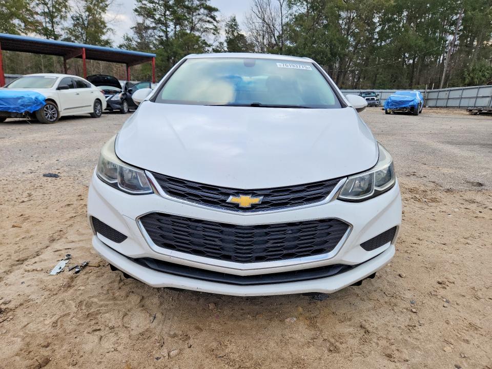 Photo 5 from auction – 2017 CHEVROLET CRUZE LS with VIN 1G1BC5SM2H7204601
