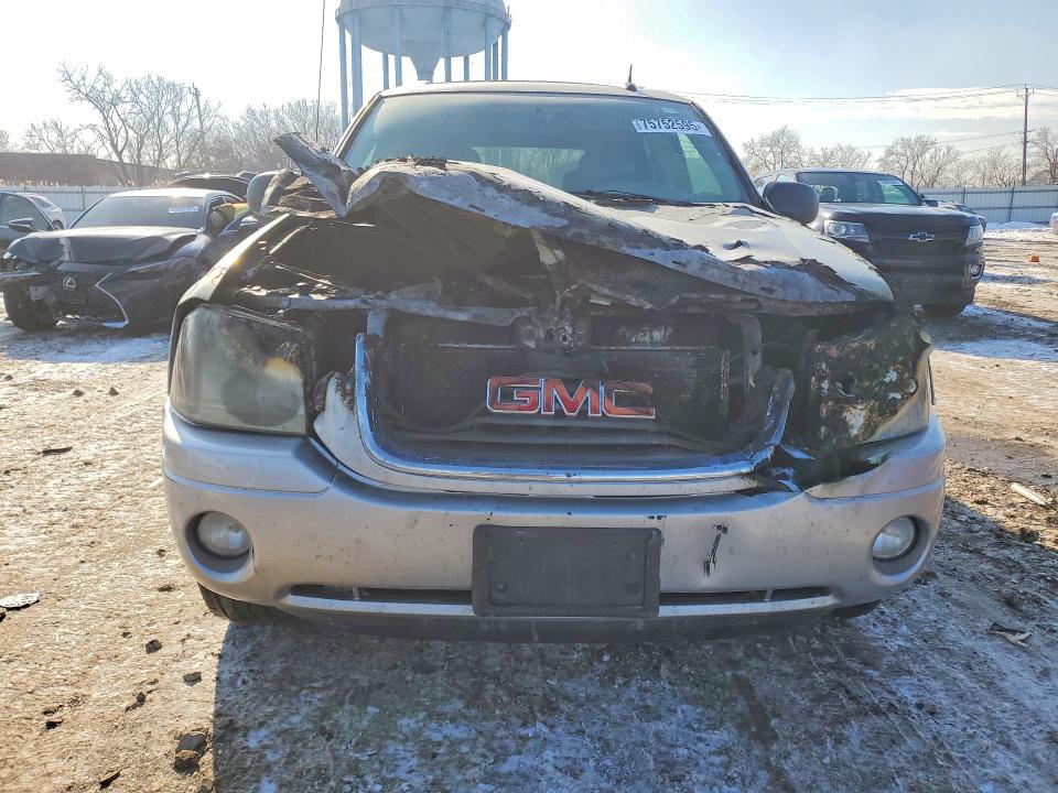 Photo 5 from auction – 2005 GMC ENVOY XUV with VIN 1GKET12S556167528