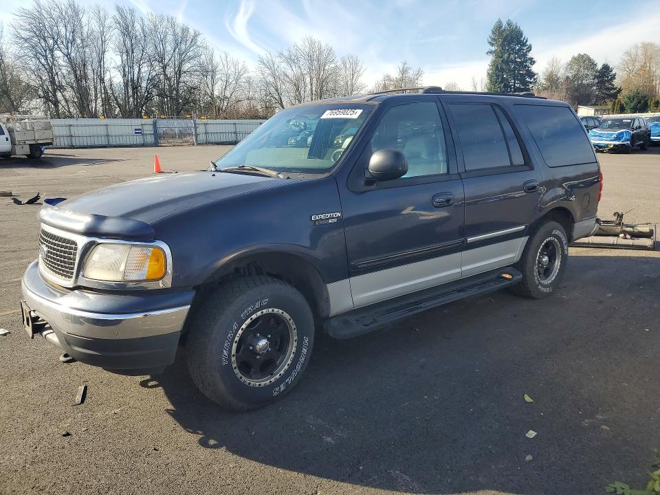 FORD EXPEDITION 2000 z numerem VIN 1FMFU16L3YLB78206 - Zdjęcie z aukcji