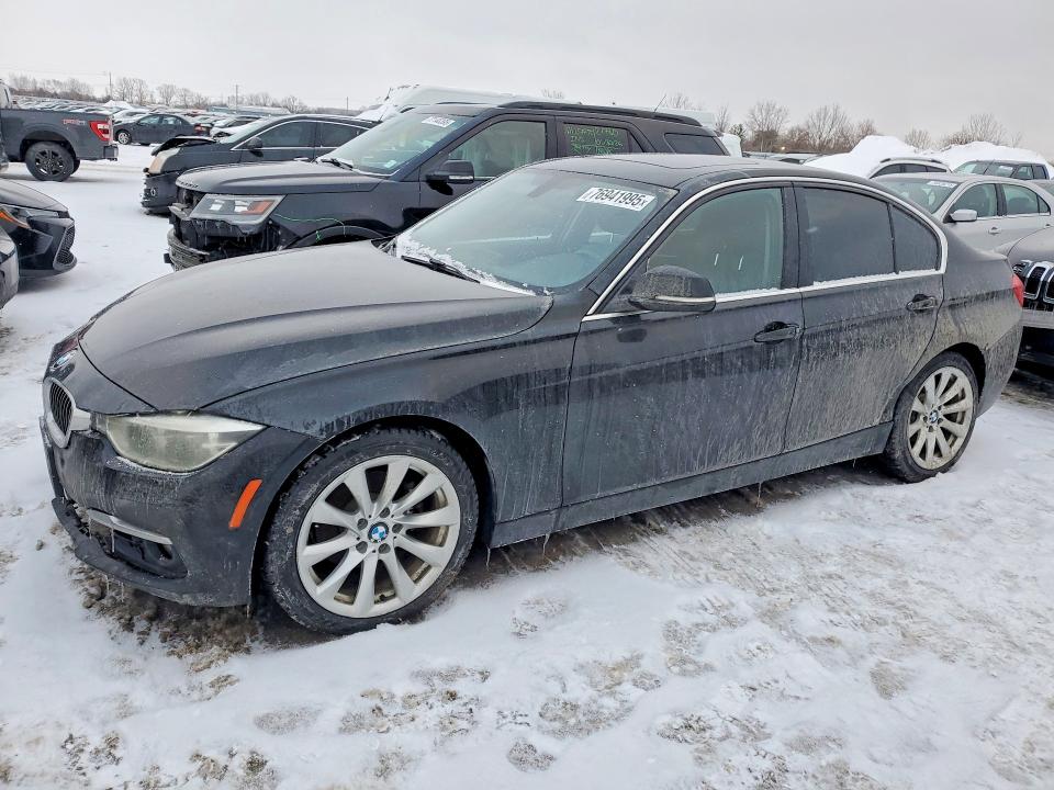 BMW 320 XI 2017 z numerem VIN WBA8E5G35HNU43029 - Zdjęcie z aukcji