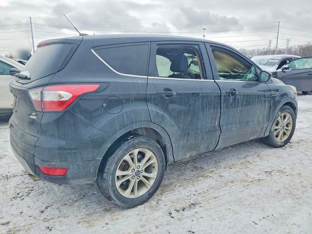 Photo 3 from auction – 2017 FORD ESCAPE SE with VIN 1FMCU0GD4HUC77096