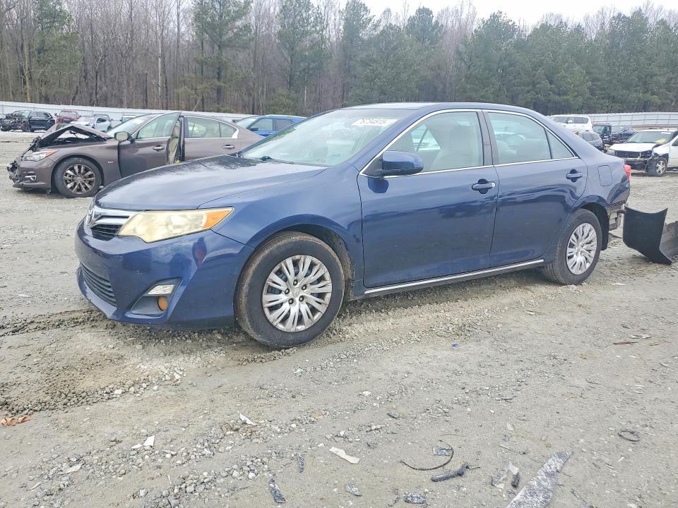 TOYOTA CAMRY 2014 with VIN 4T4BF1FK9ER406852 - Photo from auction