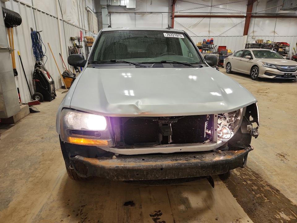 Photo 5 from auction – 2007 CHEVROLET TRAILBLAZER with VIN 1GNDT13S572195515