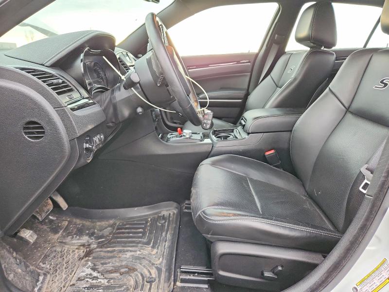 Photo 7 from auction – 2019 CHRYSLER 300 S with VIN 2C3CCABG2KH731116