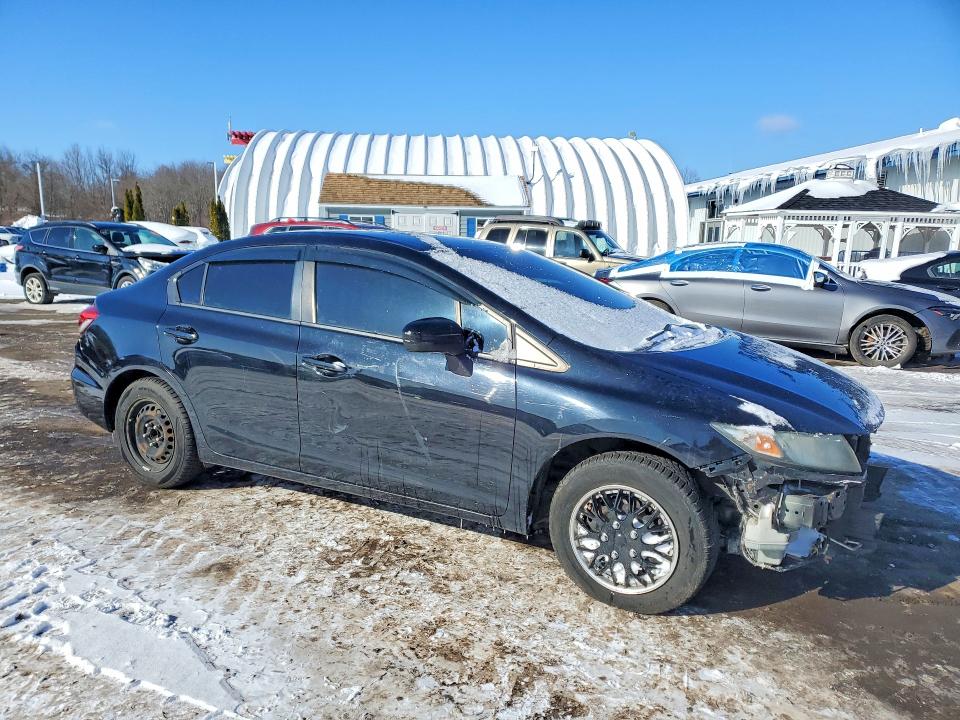 Photo 4 from auction – 2015 HONDA CIVIC with VIN 19XFB2F52FE200400