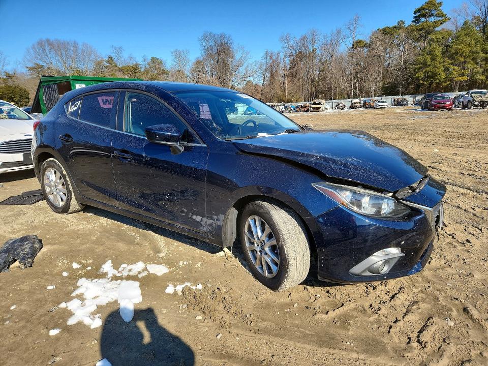 Photo 4 from auction – 2015 MAZDA 3 GRAND TO with VIN 3MZBM1M75FM184011