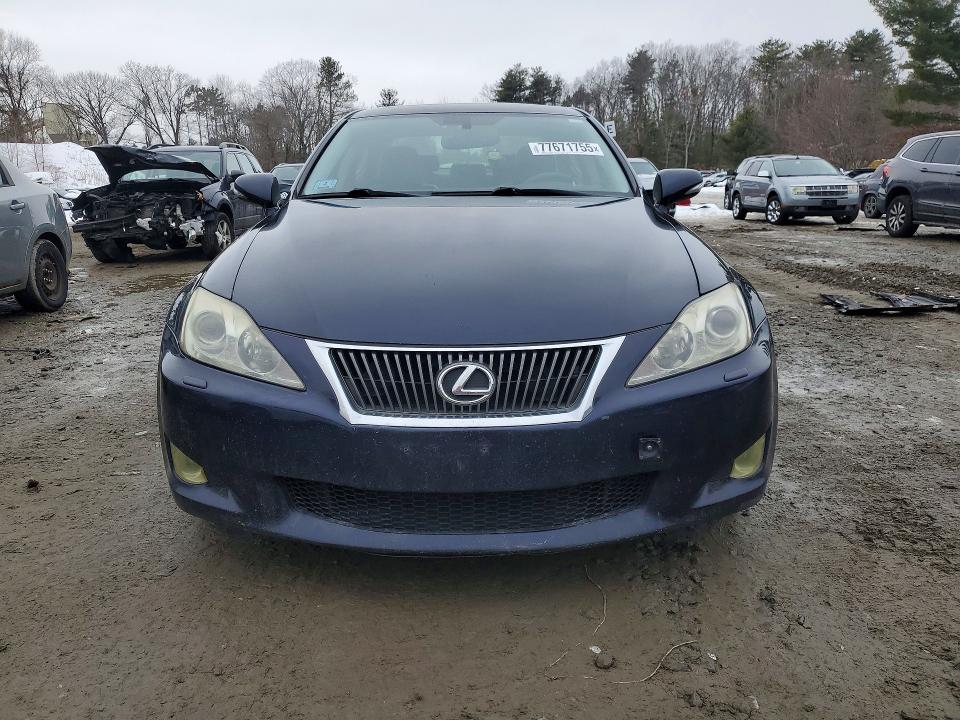 Photo 5 from auction – 2010 LEXUS IS 250 with VIN JTHCF5C23A2034315