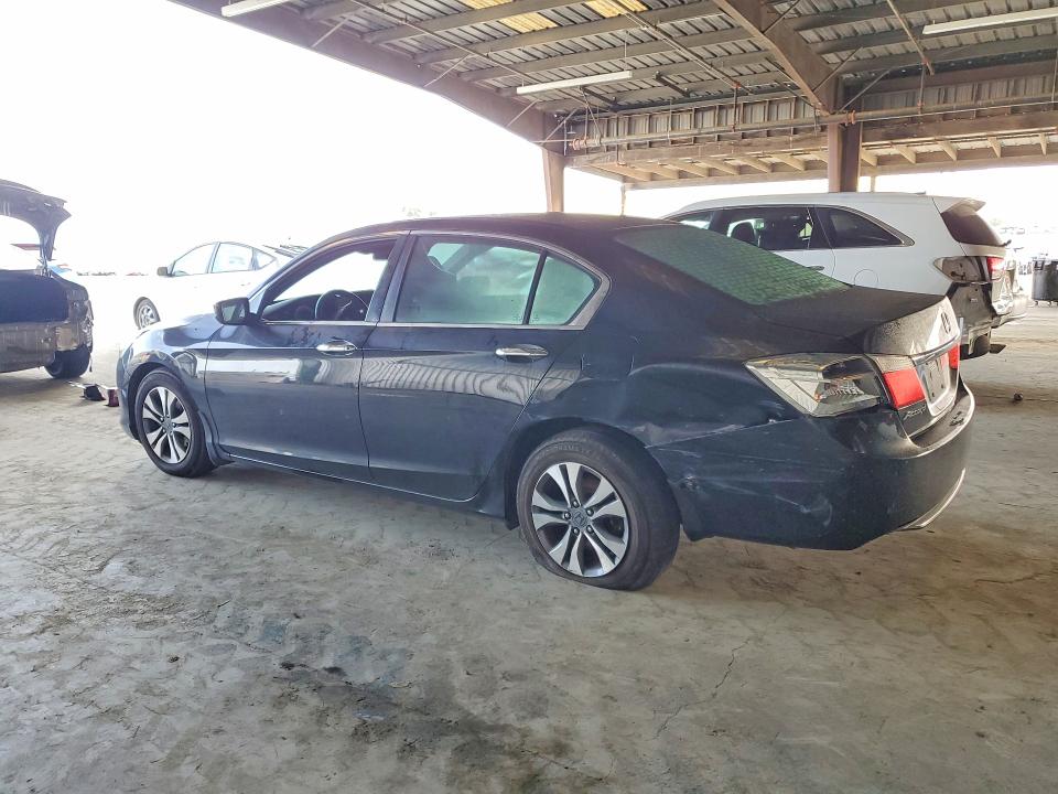 Photo 2 from auction – 2014 HONDA ACCORD with VIN 1HGCR2F32EA211333