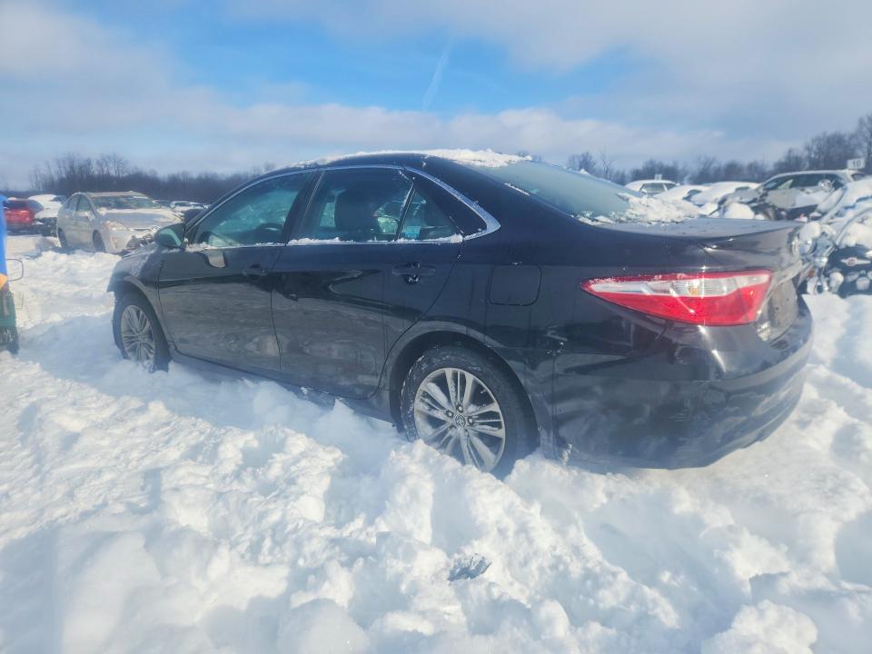 Photo 2 from auction – 2015 TOYOTA CAMRY LE with VIN 4T1BF1FK0FU071816