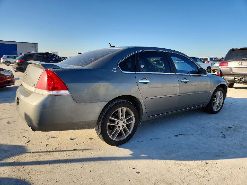 Photo 3 from auction – 2008 CHEVROLET IMPALA LTZ with VIN 2G1WU583X89258658