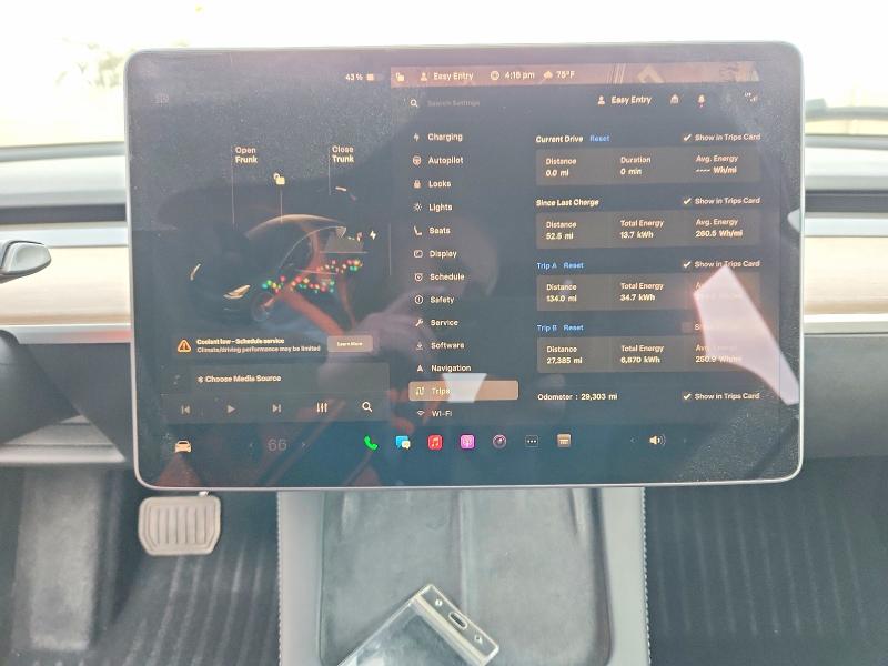 Photo 9 from auction – 2023 TESLA MODEL 3 with VIN 5YJ3E1EA8PF712404
