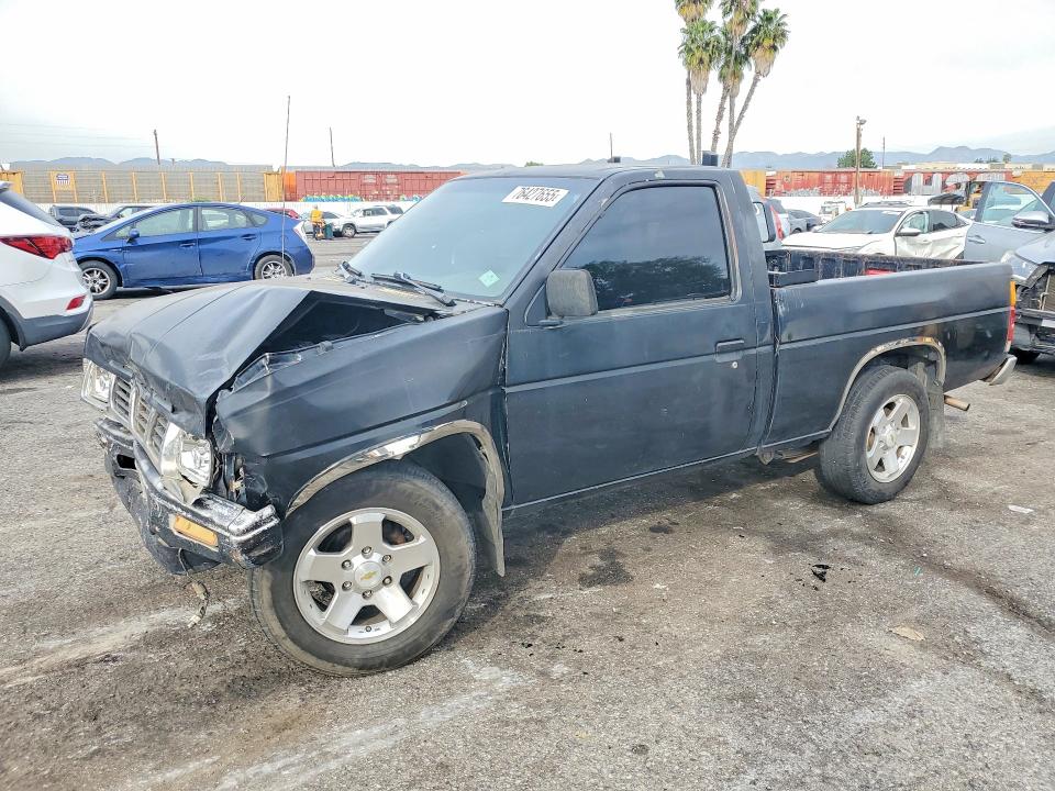 1986 NISSAN D21 SHORT