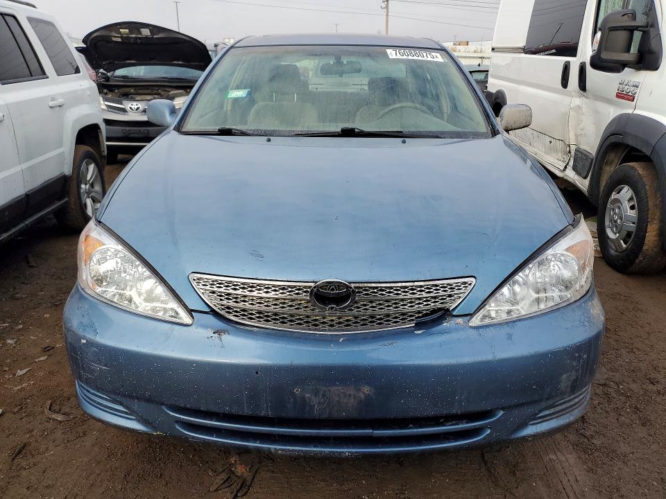 Photo 5 from auction – 2004 TOYOTA CAMRY with VIN 4T1BE30KX4U844442