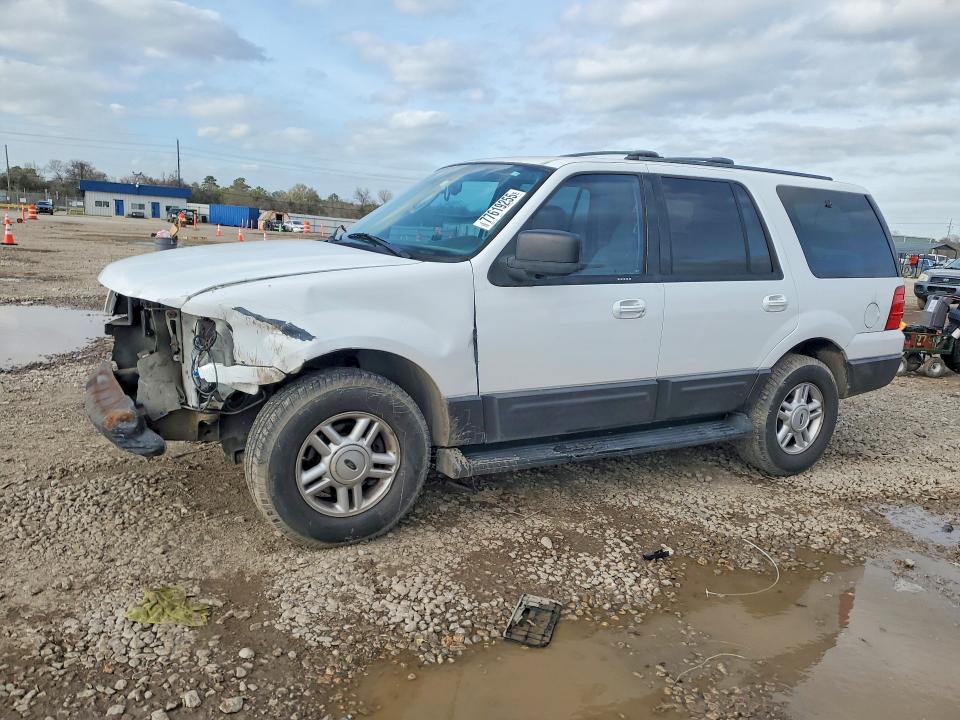 FORD EXPEDITION 2004 with VIN 1FMRU15W04LB46221 - Photo from auction