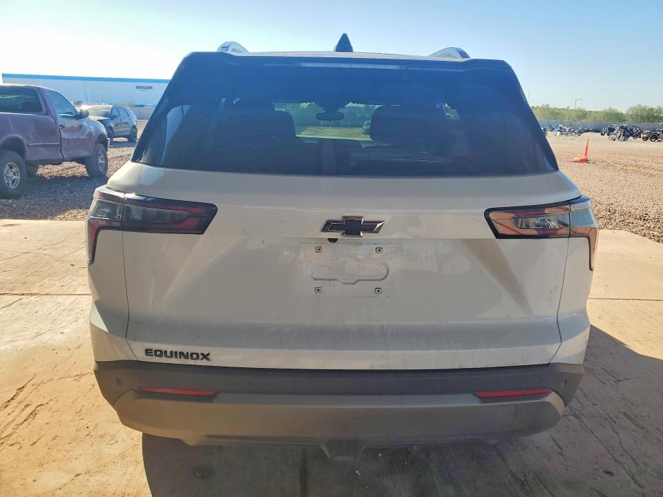 Photo 6 from auction – 2026 CHEVROLET EQUINOX with VIN 3GNAXHEGXTL174502