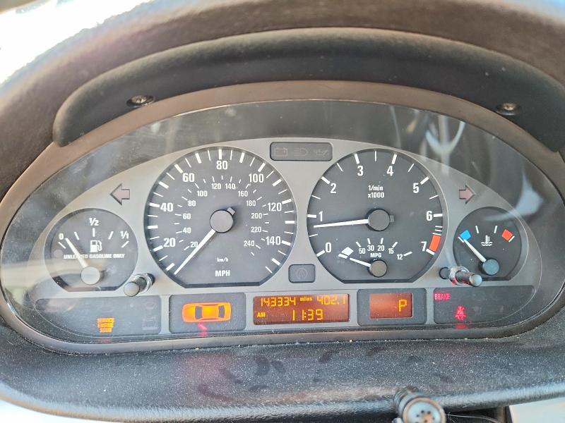 Фото 9 с аукциона – 2004 BMW 325 IS SUL с VIN WBAAZ334X4KP83491
