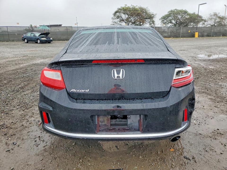 Photo 6 from auction – 2015 HONDA ACCORD with VIN 1HGCT1B79FA010969
