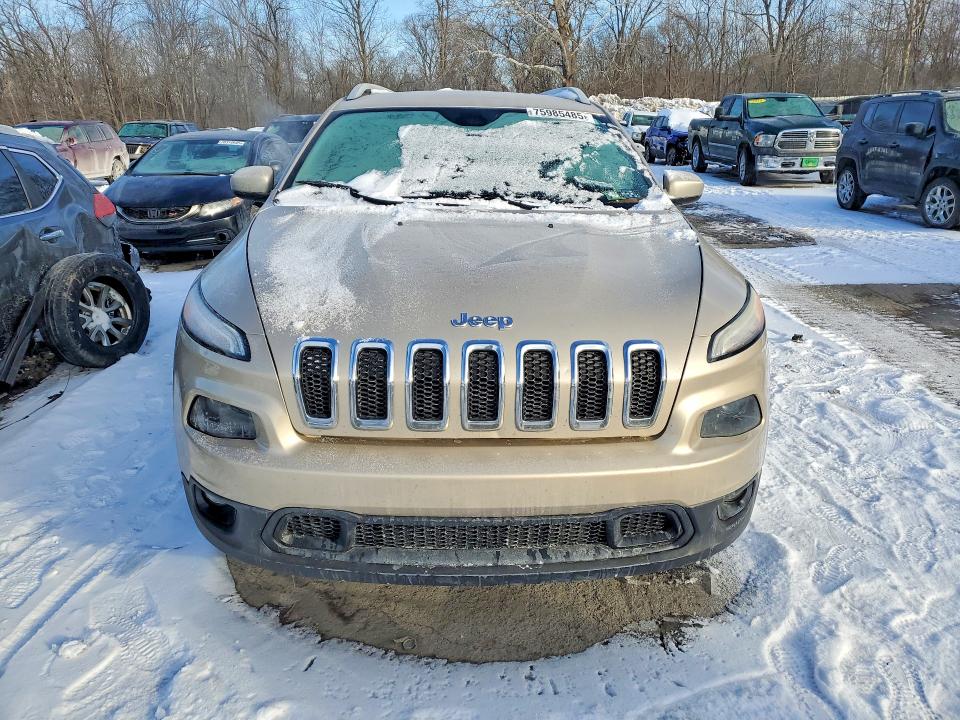 Photo 5 from auction – 2014 JEEP CHEROKEE with VIN 1C4PJMCBXEW260104