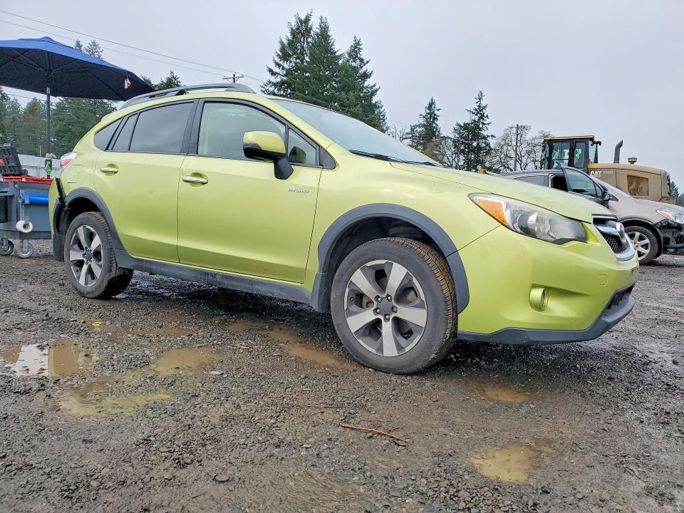 Photo 4 from auction – 2014 SUBARU XV CROSSTR with VIN JF2GPBKC0EH276086