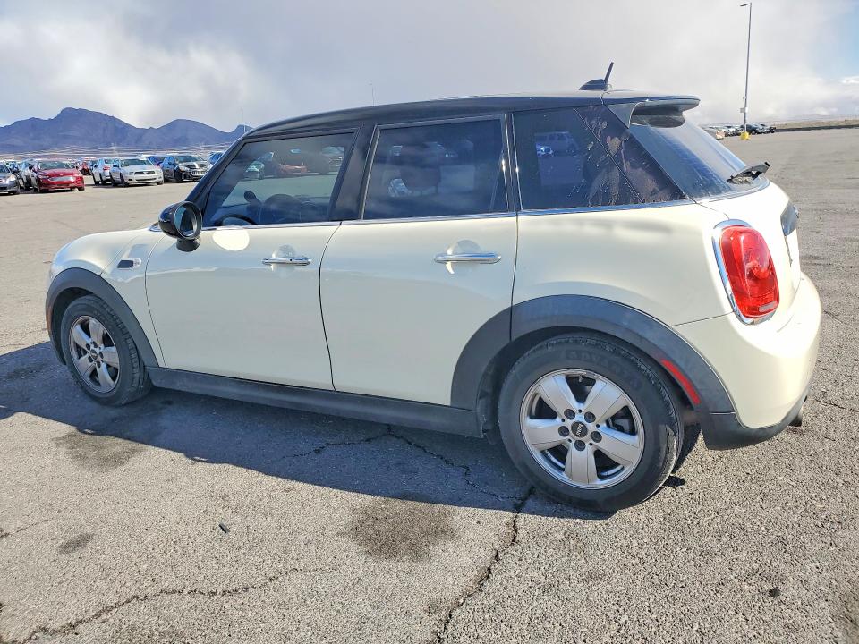 Photo 2 from auction – 2017 MINI COOPER with VIN WMWXU1C57H2E17485