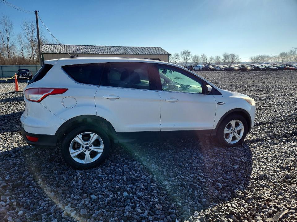 Photo 3 from auction – 2014 FORD ESCAPE with VIN 1FMCU9GX4EUB60435