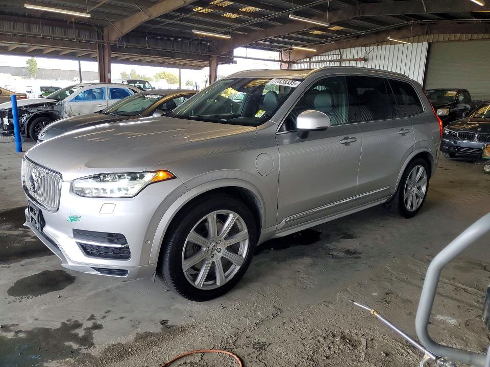 VOLVO XC90 T8 2017 with VIN YV4BC0PL2H1183503 - Photo from auction