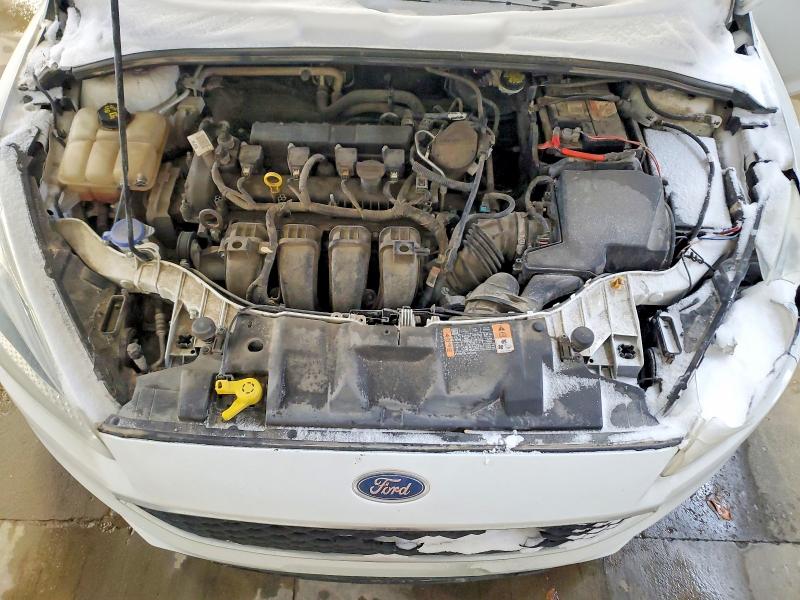 Photo 11 from auction – 2015 FORD FOCUS with VIN 1FADP3F26FL271617