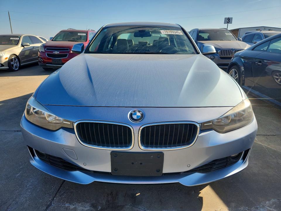Photo 5 from auction – 2015 BMW 328 with VIN WBA3C1C5XFK120996
