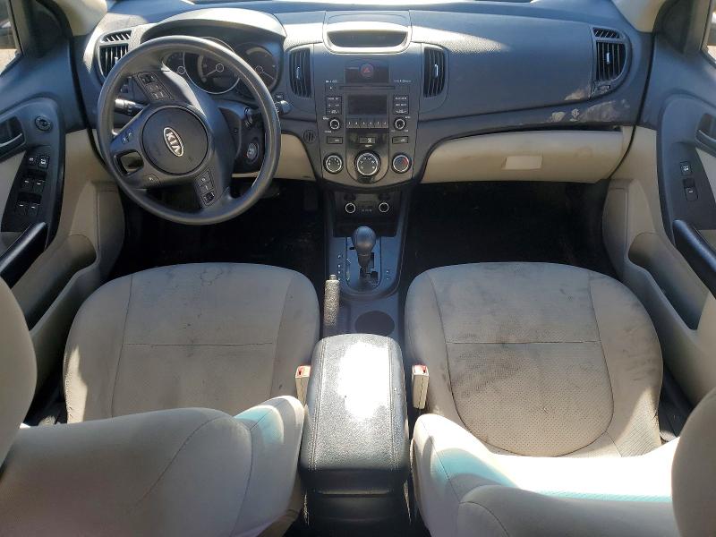 Photo 8 from auction – 2010 KIA FORTE with VIN KNAFU4A28A5855181