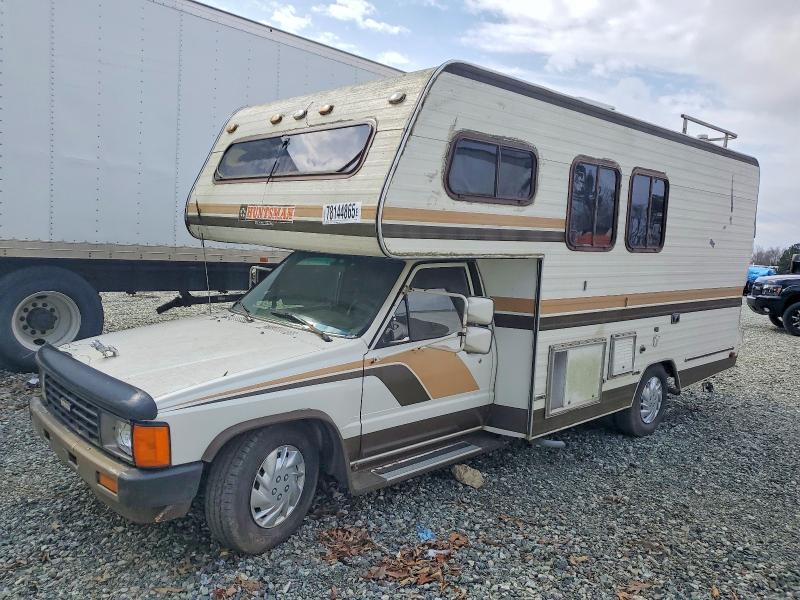 Photo 2 from auction – 1984 TOYOTA PICKUP COM with VIN JT5RN55D8E0073833