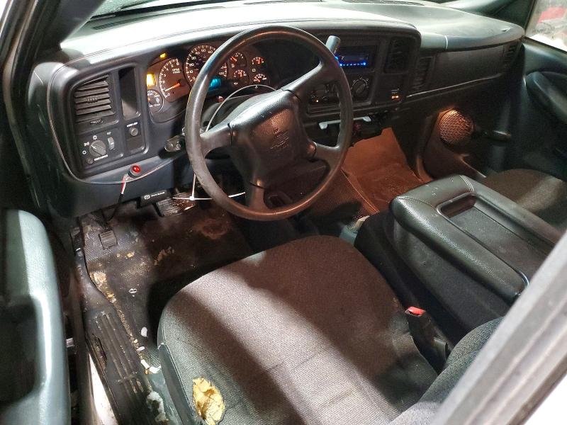 Photo 8 from auction – 2001 CHEVROLET SILVERADO with VIN 1GCHK29U01E280313