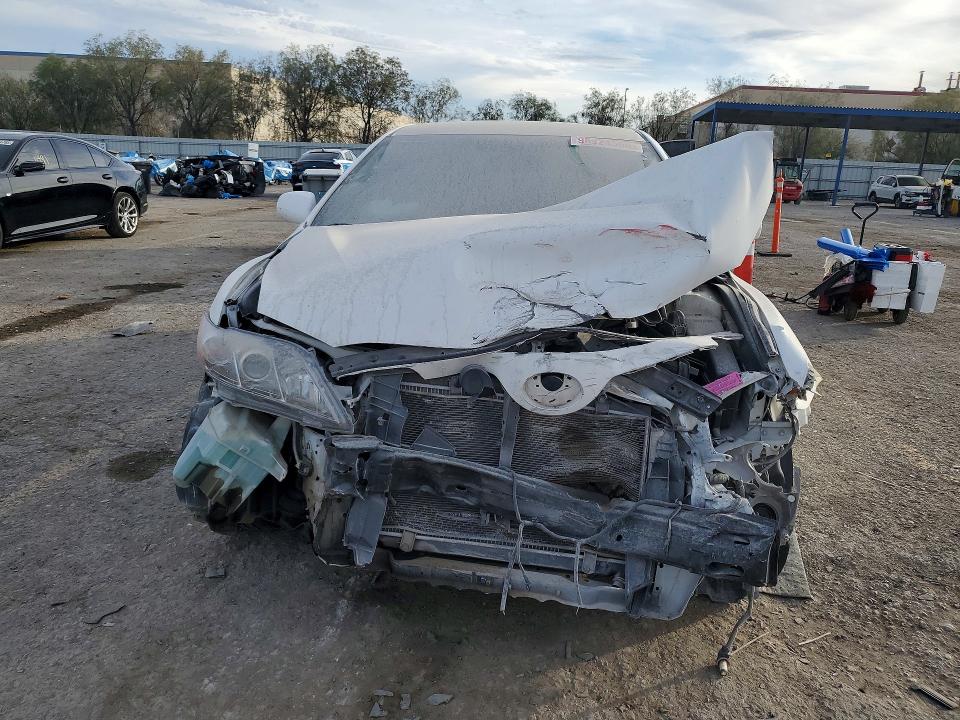 Photo 5 from auction – 2009 TOYOTA CAMRY with VIN 4T1BE46K09U898658