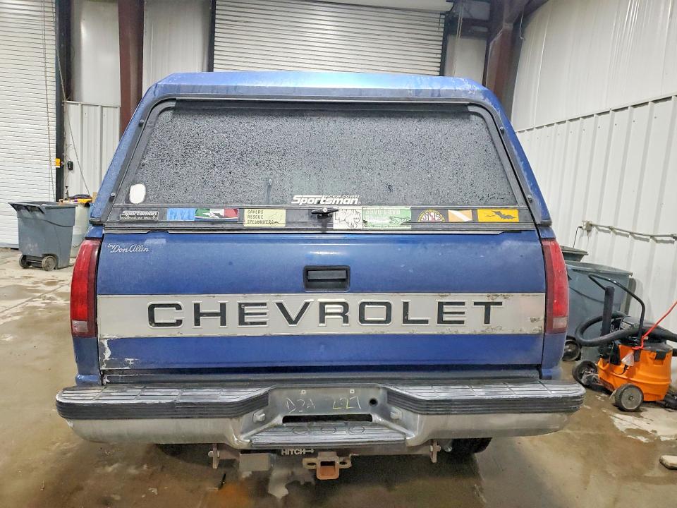 Photo 6 from auction – 1997 CHEVROLET GMT-400 K1 with VIN 2GCEK19R1V1202199