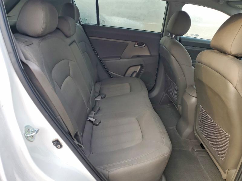 Photo 11 from auction – 2011 KIA SPORTAGE L with VIN KNDPB3A24B7126284