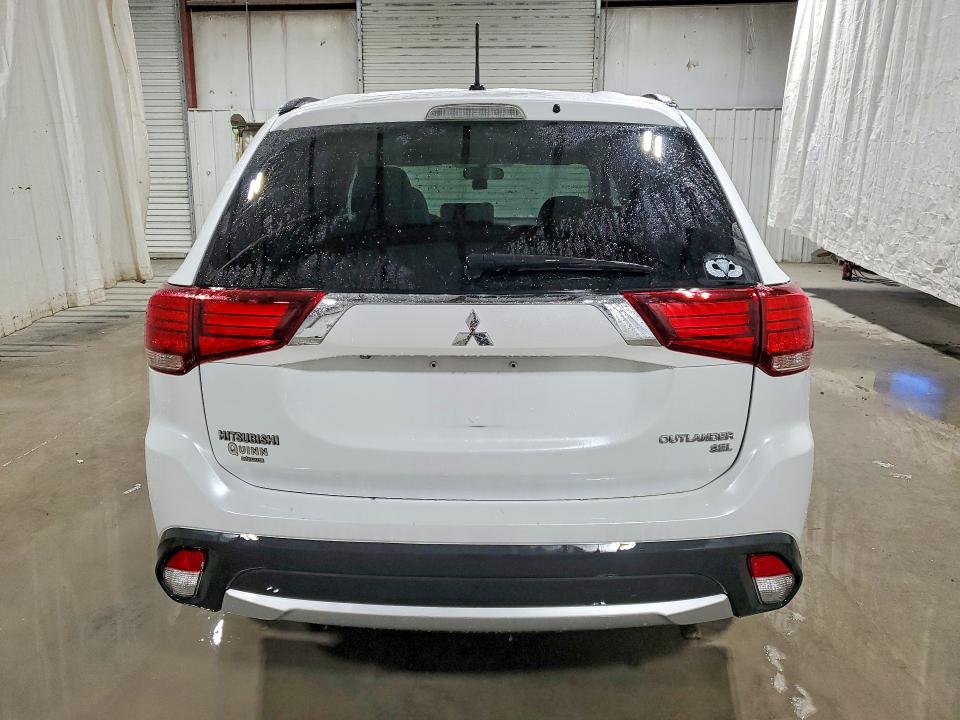Photo 6 from auction – 2016 MITSUBISHI OUTLANDER with VIN JA4AZ3A35GZ010740