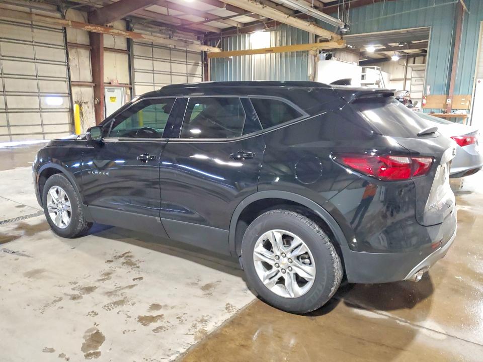 Photo 2 from auction – 2020 CHEVROLET BLAZER with VIN 3GNKBCRS9LS649163
