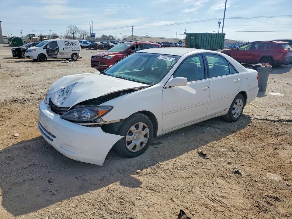 TOYOTA CAMRY 2004 with VIN 4T1BE32K94U358718 - Photo from auction