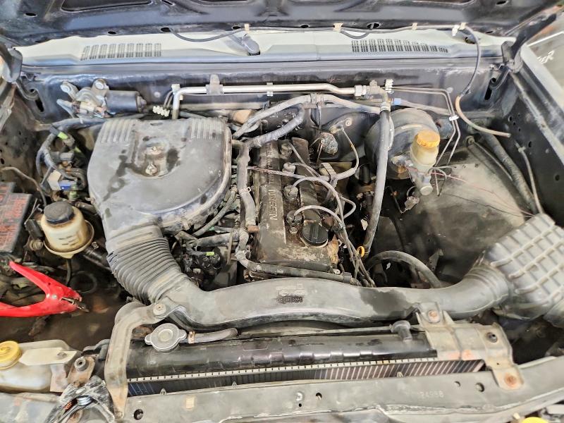 Photo 11 from auction – 2000 NISSAN FRONTIER with VIN 1N6DD21S5YC324988
