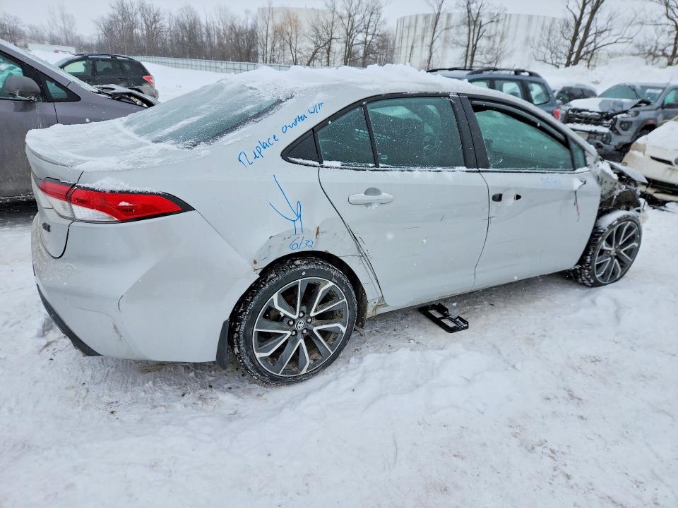 Photo 3 from auction – 2022 TOYOTA COROLLA with VIN 5YFS4MCE2NP137269