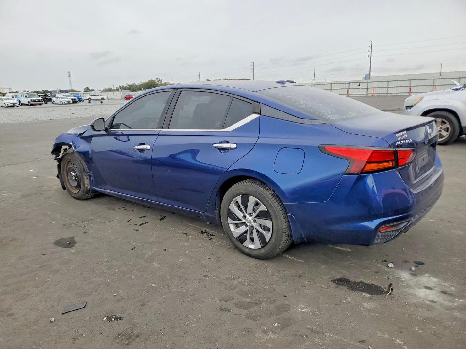 Photo 2 from auction – 2019 NISSAN ALTIMA S with VIN 1N4BL4BV4KC187377