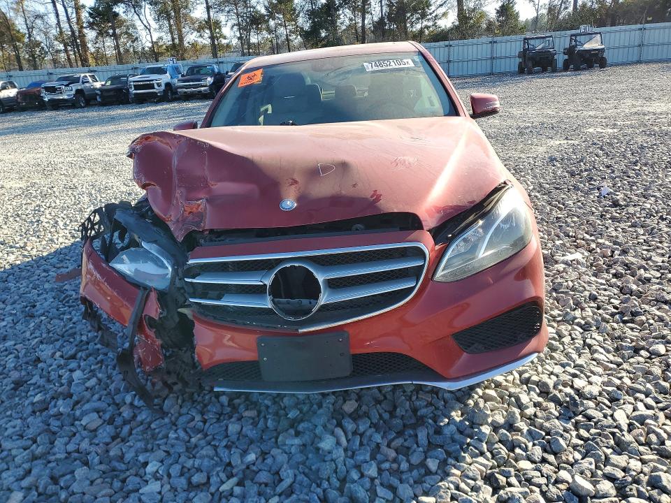 Photo 5 from auction – 2014 MERCEDES-BENZ E with VIN WDDHF5KB7EA978841