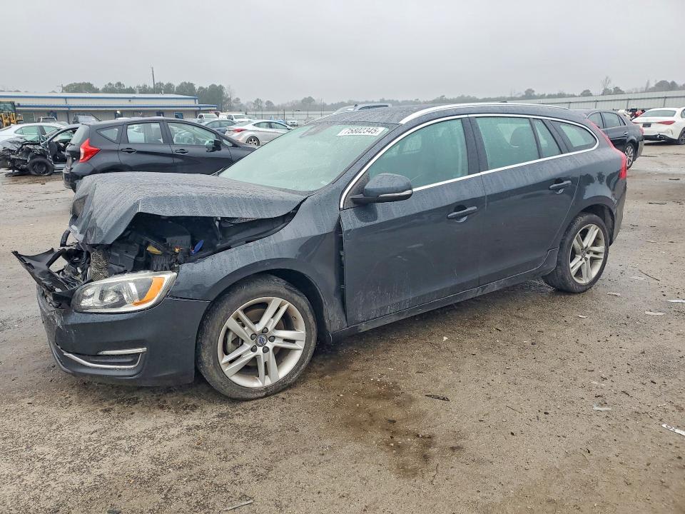 Фото 1 с аукциона – 2015 VOLVO V60 с VIN YV140MEK9F1249980