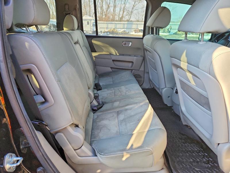 Photo 11 from auction – 2011 HONDA PILOT with VIN 5FNYF4H28BB106067